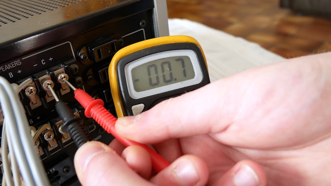 how to test amp output with multimeter
